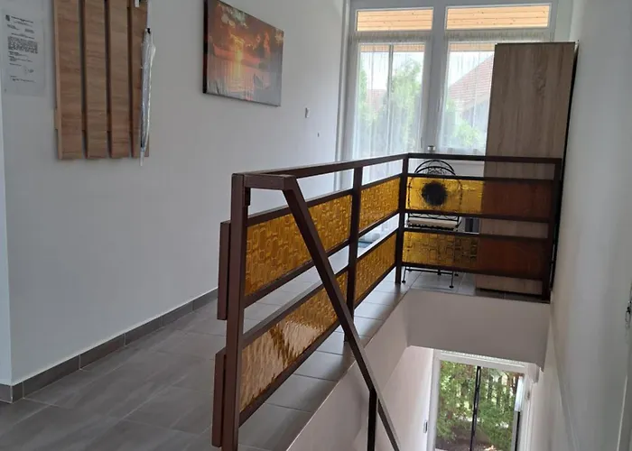 Napsugar Apartament *